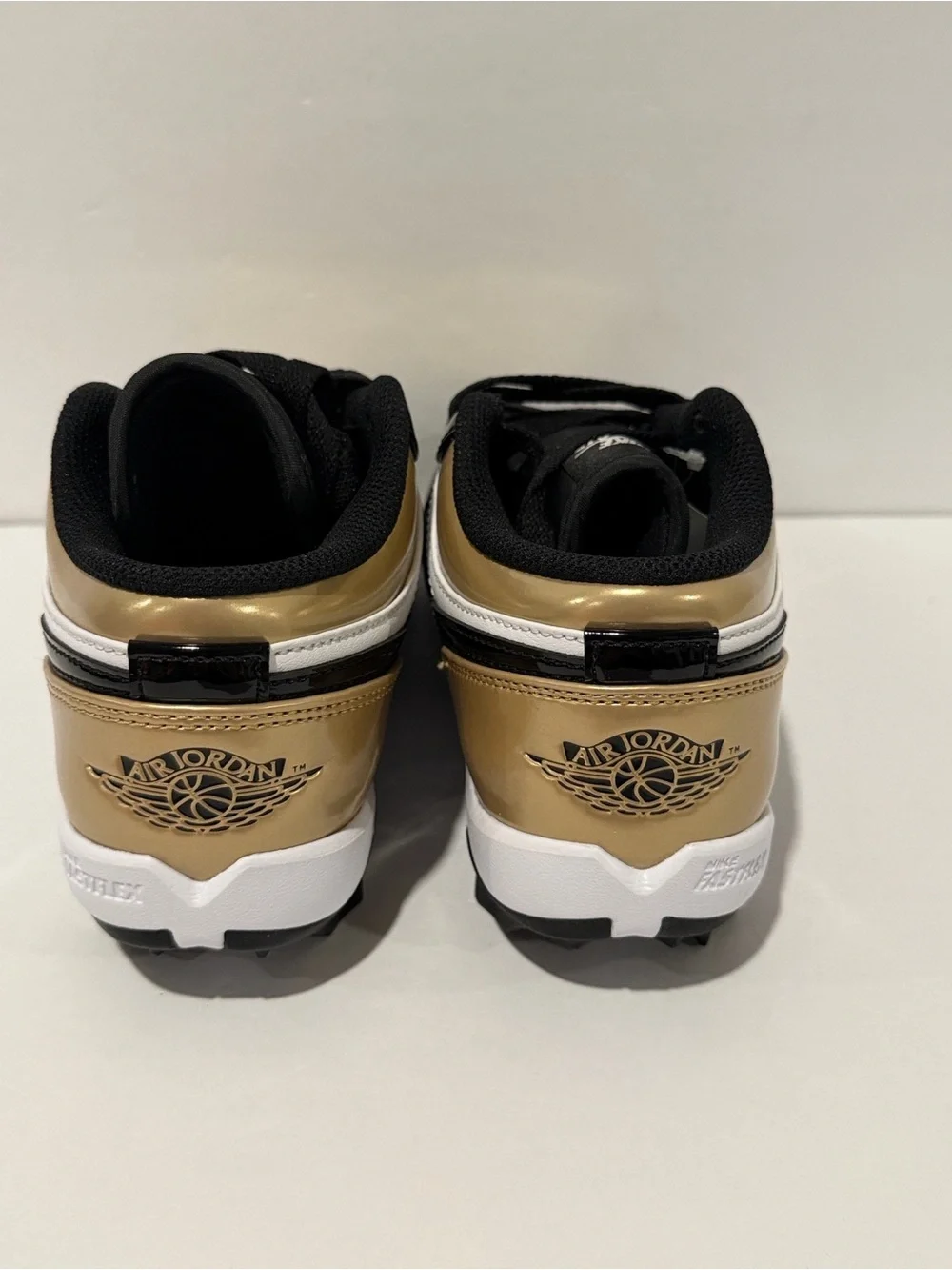 AJ1 Low Cleat Patent ‘Gold Toe’ (GS) Sz 5.5